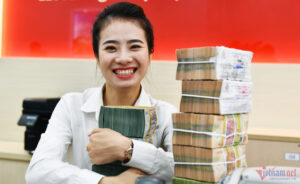 Lãi suất huy động có đáy mới